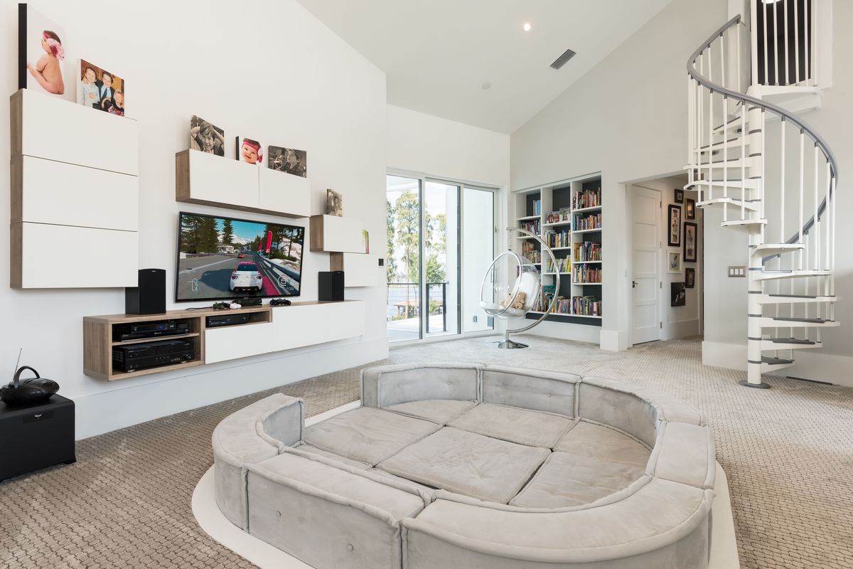 Family room with circular sectional